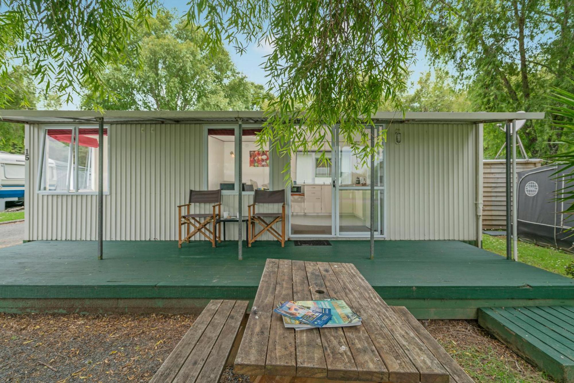 Coromandel Shelly Beach Top 10 Holiday Park מראה חיצוני תמונה