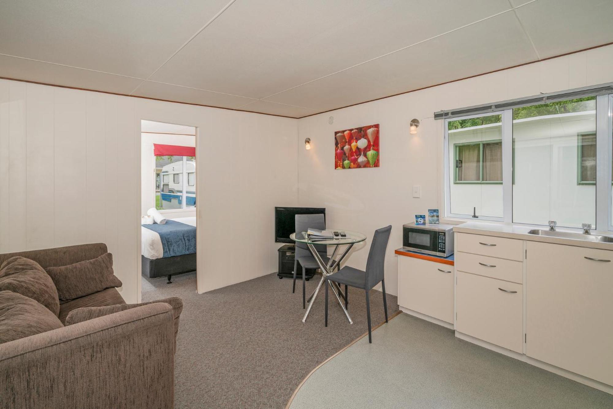 Coromandel Shelly Beach Top 10 Holiday Park מראה חיצוני תמונה