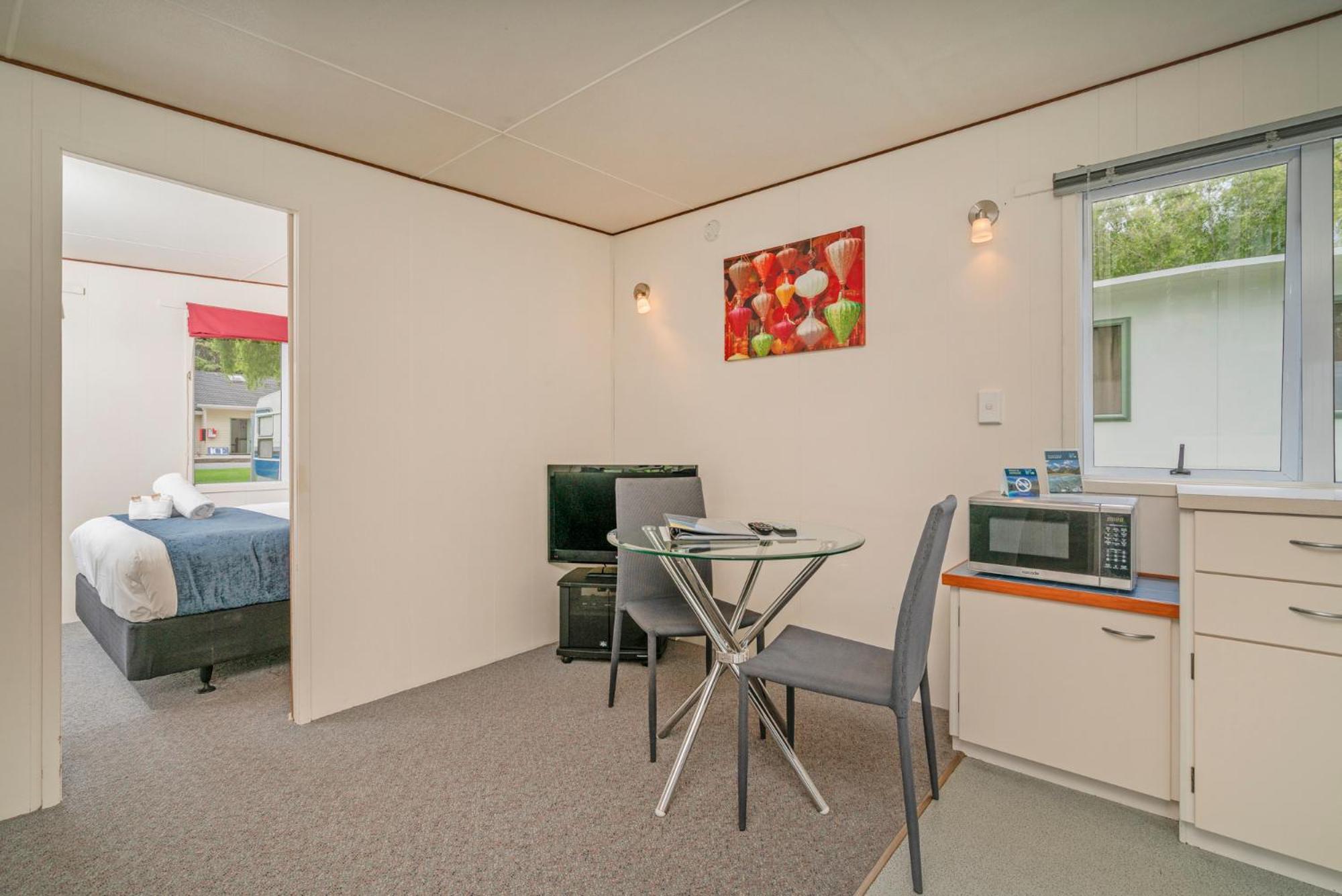 Coromandel Shelly Beach Top 10 Holiday Park מראה חיצוני תמונה