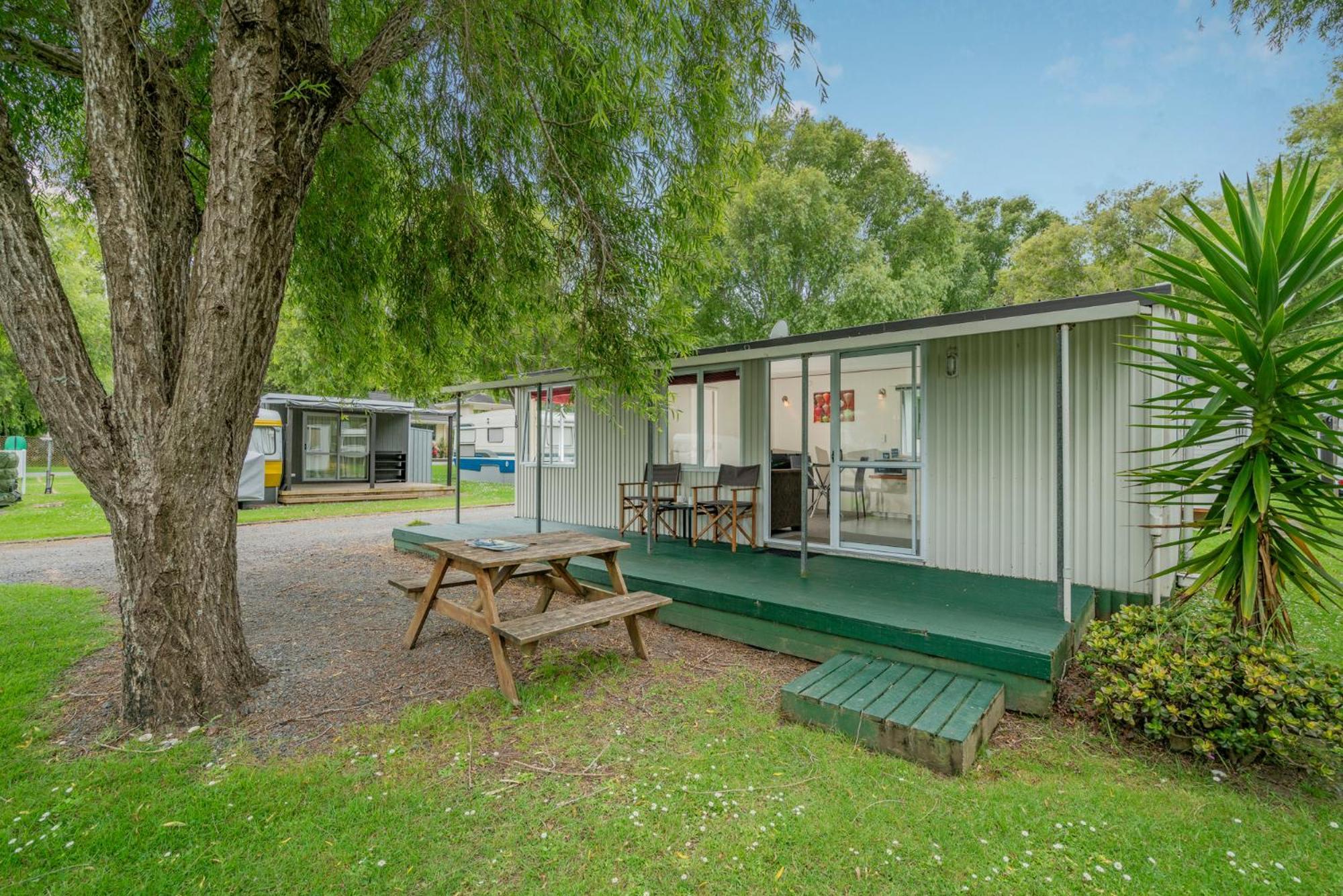 Coromandel Shelly Beach Top 10 Holiday Park מראה חיצוני תמונה