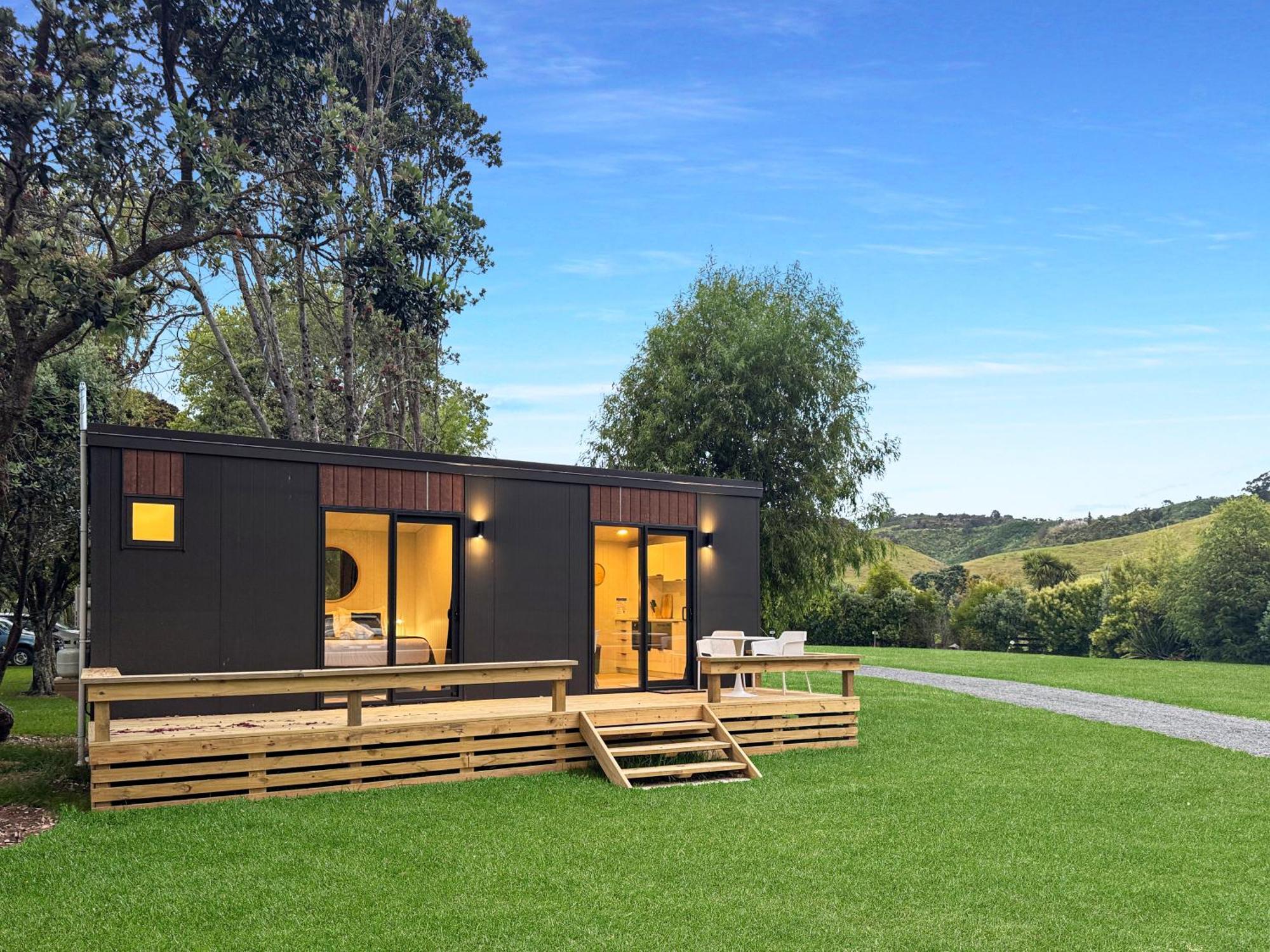 Coromandel Shelly Beach Top 10 Holiday Park מראה חיצוני תמונה